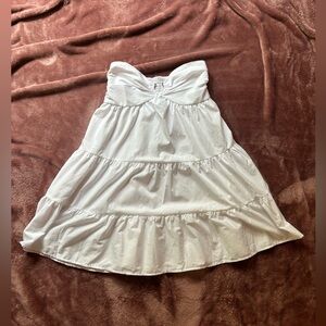 strapless mini flowy dress- white